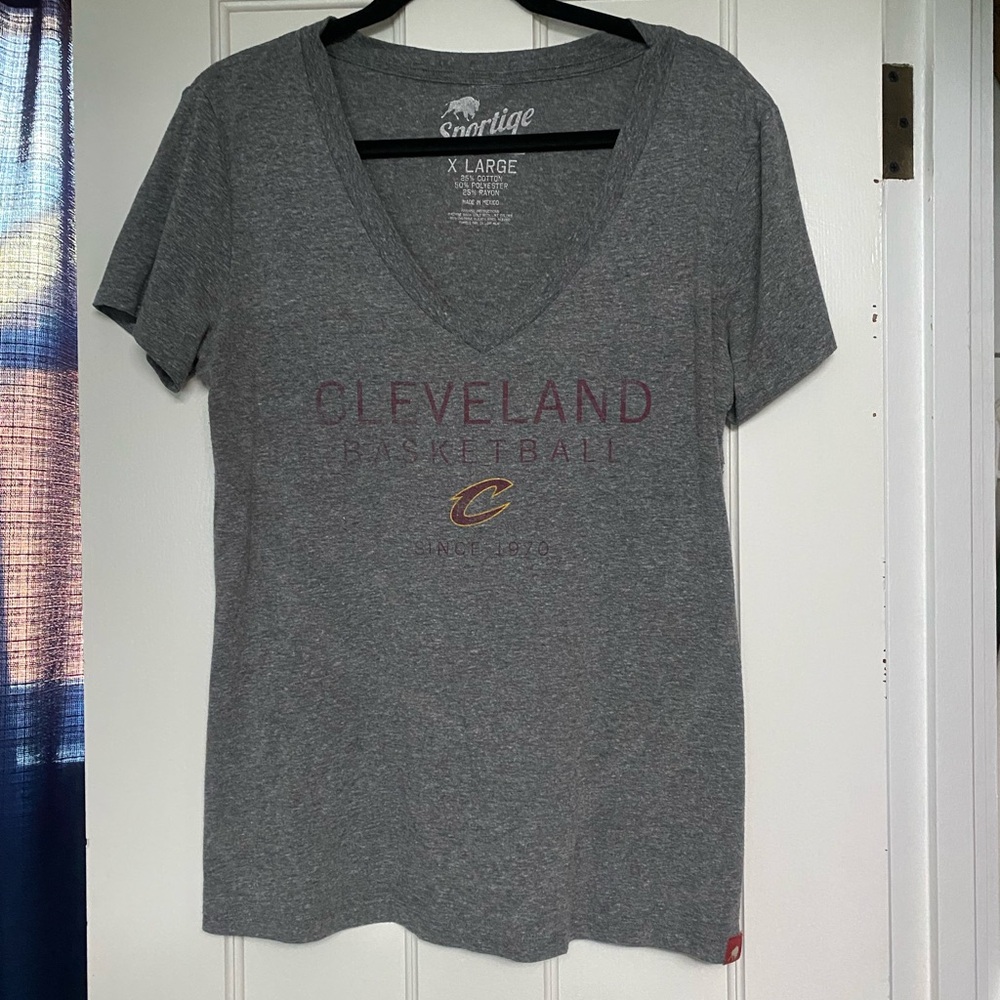 Fanatics Gray Cleveland Basketball V-Neck Tee